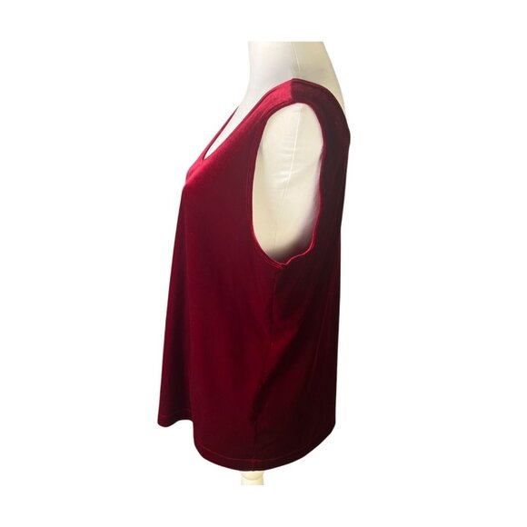 Chico's Red Velvet Tank Top Sleeveless Scoop Neck Relaxed Fit Soft Fabric Size L - Picture 3 of 7